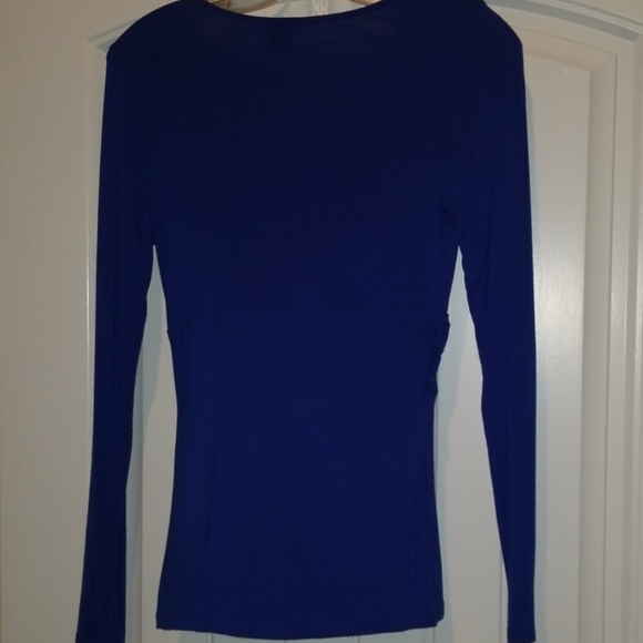 New! Ann Taylor Blue Long Sleeve Top XS - Picture 3 of 4